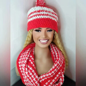 Handmade Peppermint Red White Crochet Neck Scarf and Head Hat Beanie Set